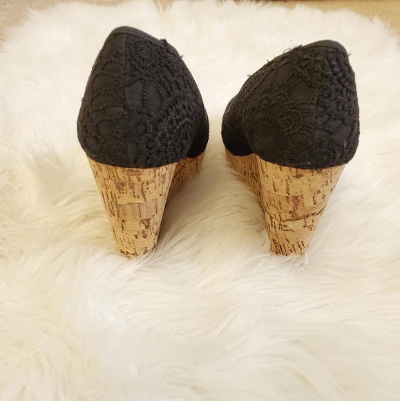Black Wedges - Picture 6 of 7